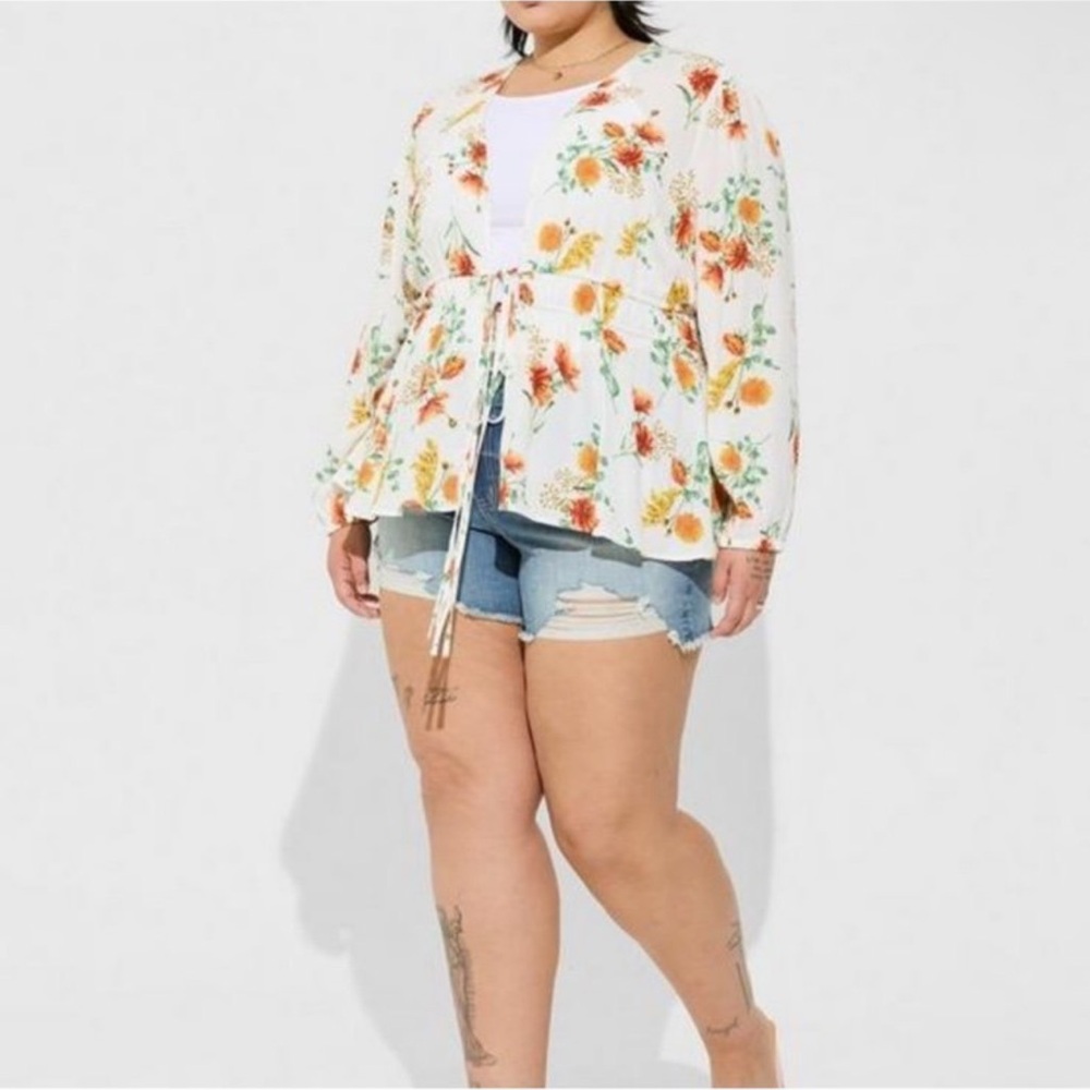 Torrid tie front gauze top 2X